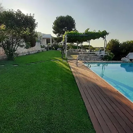 Uliveus - Rossa Monopoli