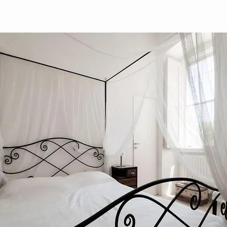 Uliveus - Rossa * Monopoli